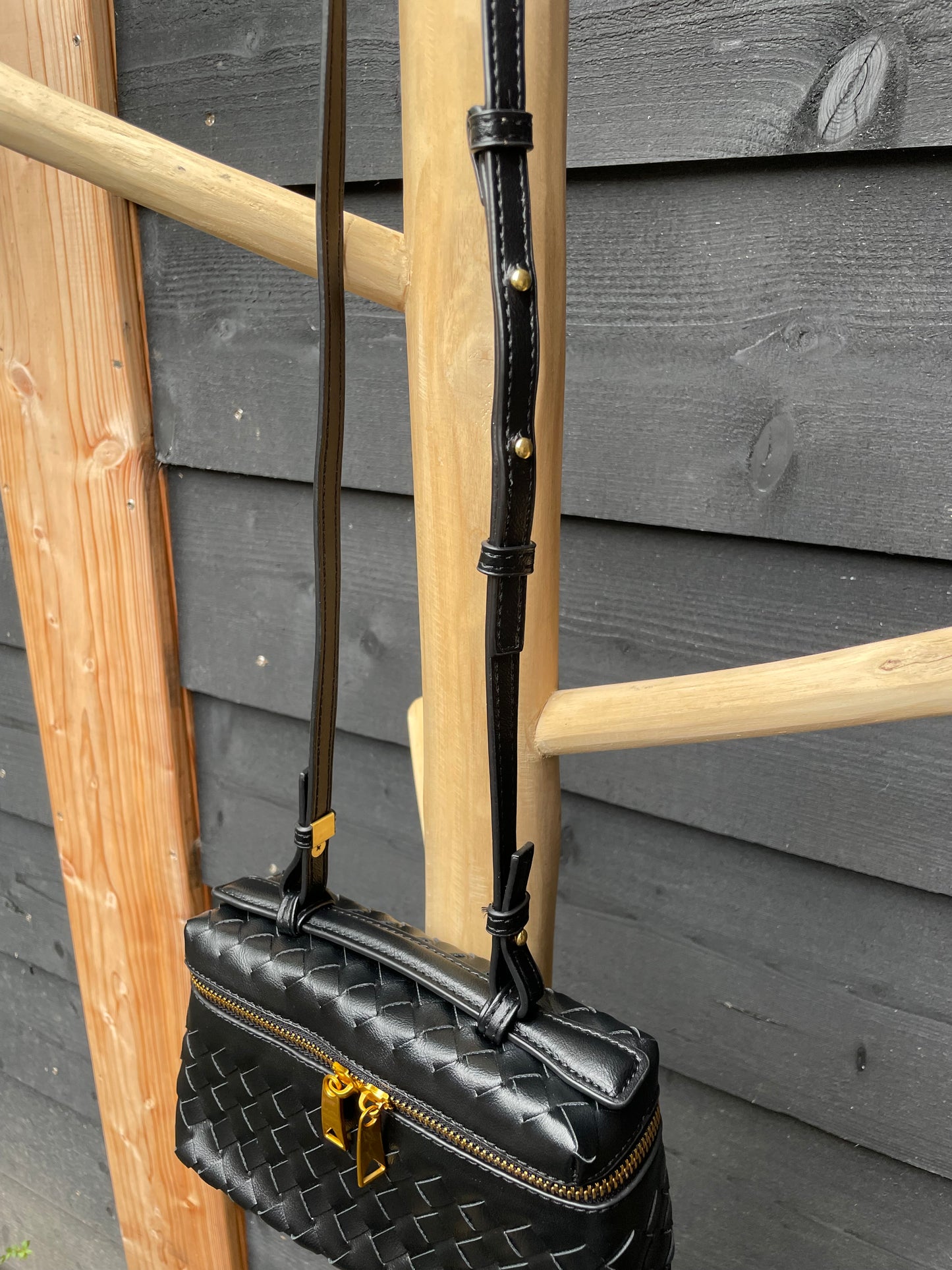 Gevlochten crossbody Zwart