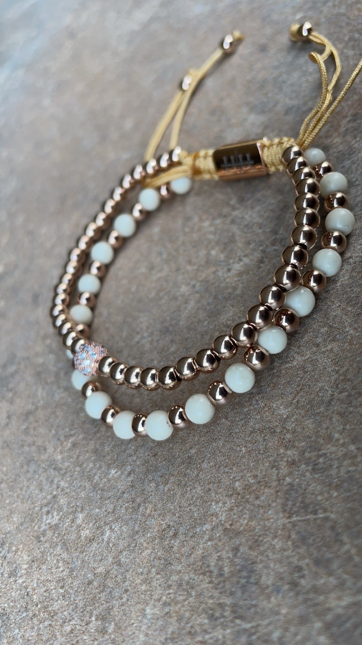 Armband Ize