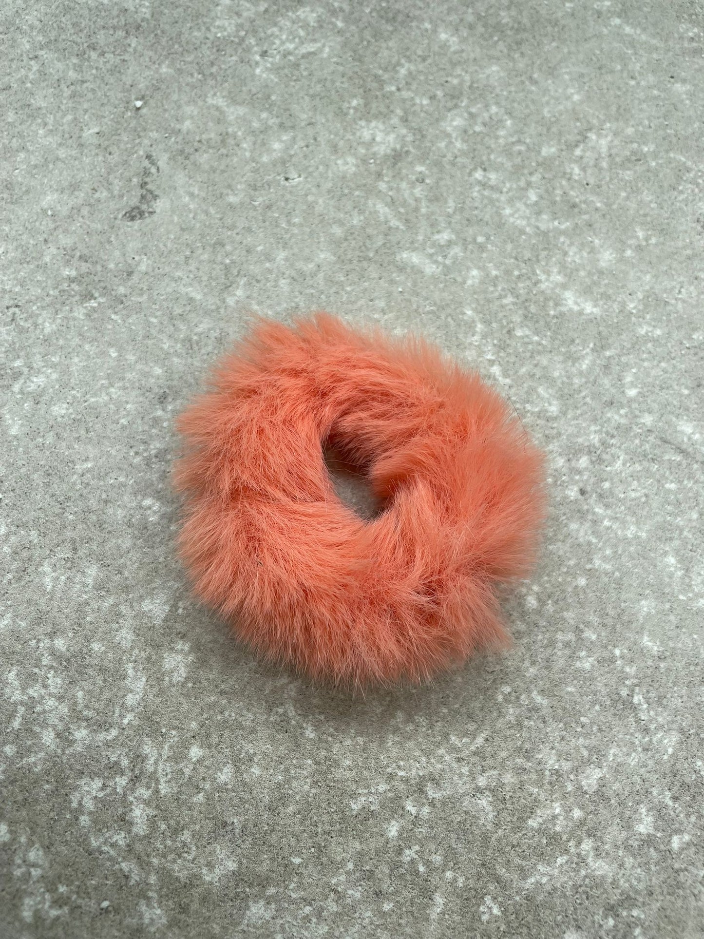 Knotband Fluffy