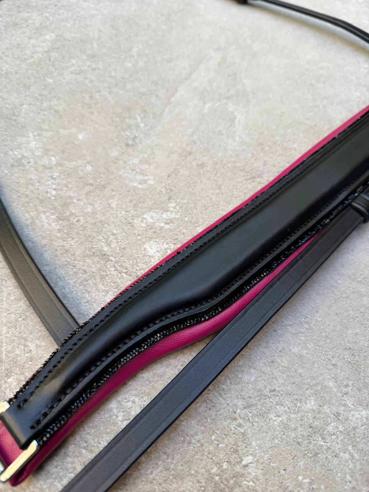 Neusriem Rocktrim Hot Pink onderlegd, Zwart rocktrim, Mat leer