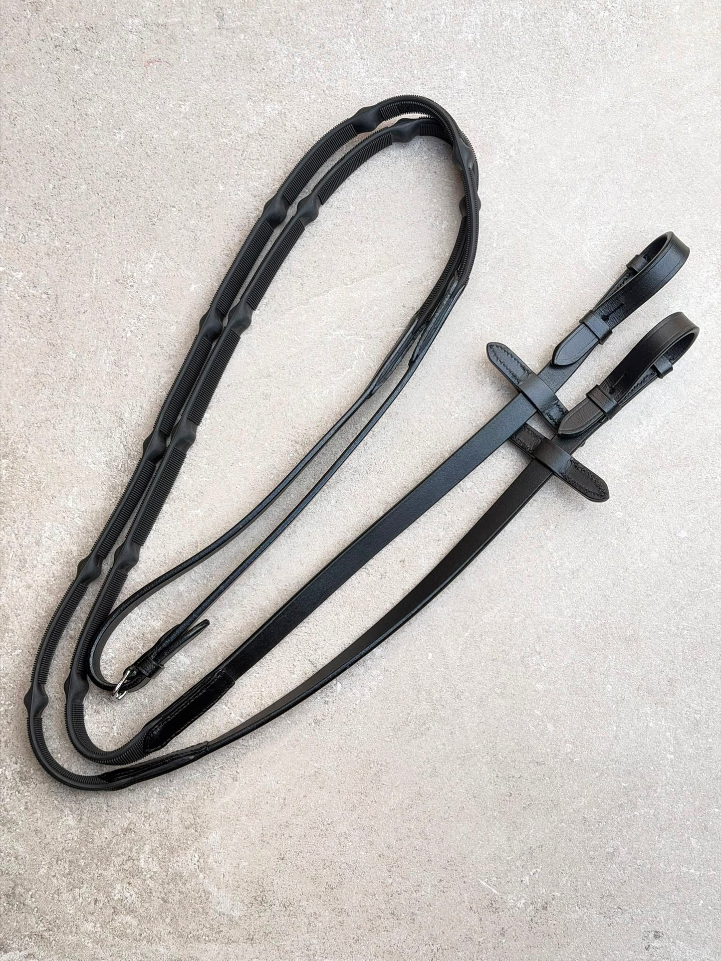 Teugels rubber grip ingewerkte stop zwart, Goude gesp