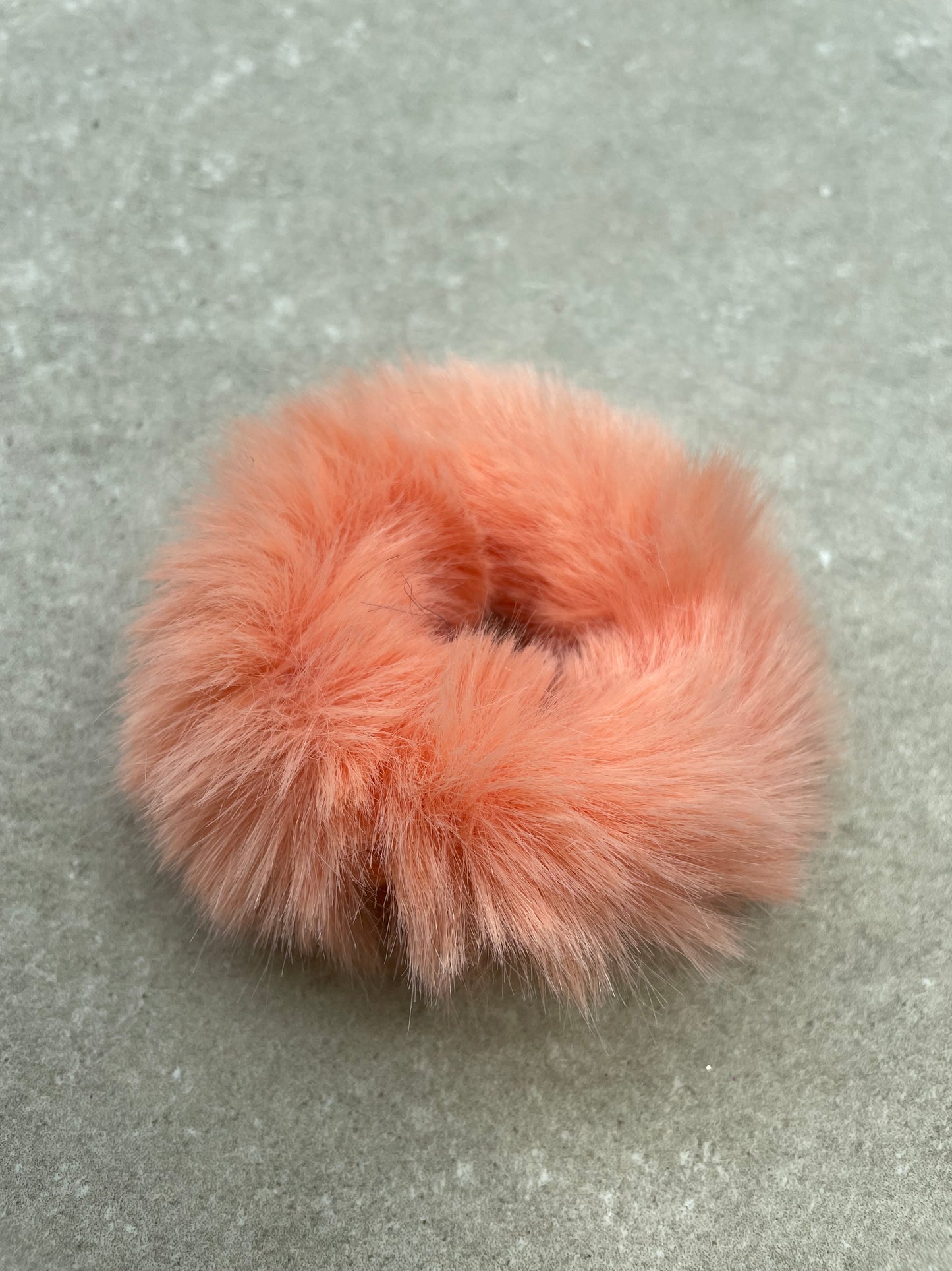 Knotband Fluffy Lichtoranje