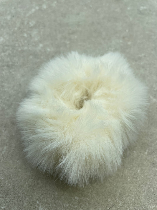 Knotband Fluffy Creme