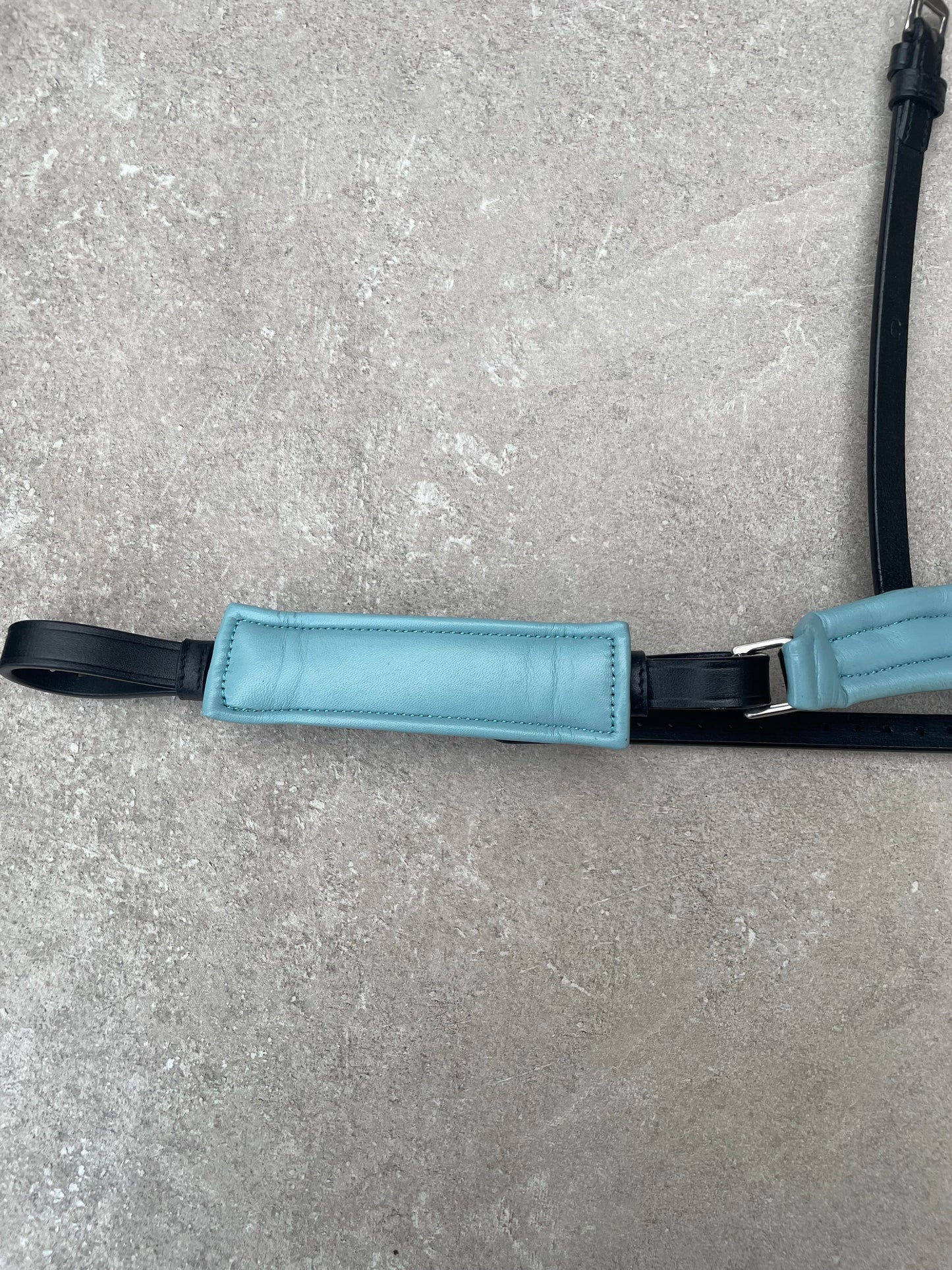 Neusriem Rocktrim Sky Blue onderlegd, Grijs rocktrim, Mat leer